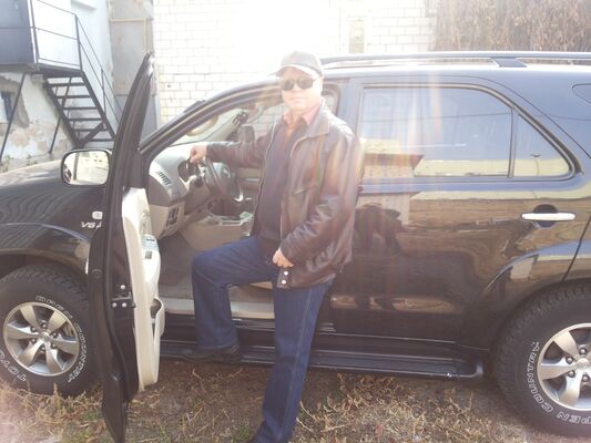  ,   Sasha, 65 ,  