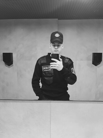  ,   Eugene, 27 ,   ,   