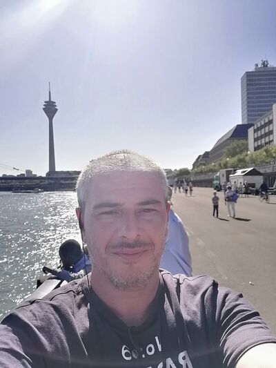  ,   Pochemu tut, 48 ,   ,   , c 