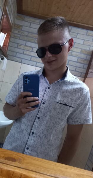  ,   Alexander, 22 ,   ,   