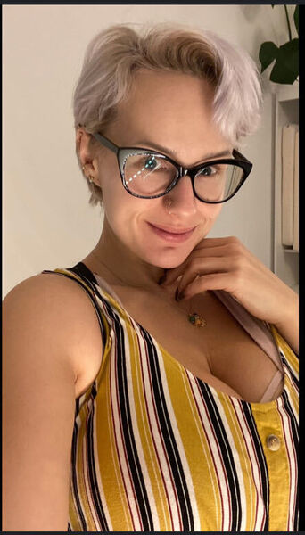  Tagow Bay,   Daniella, 42 ,   ,   