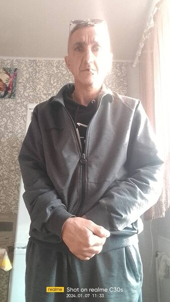  --,   , 52 ,   c 