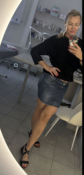  ,   Ines, 48 ,   c , 