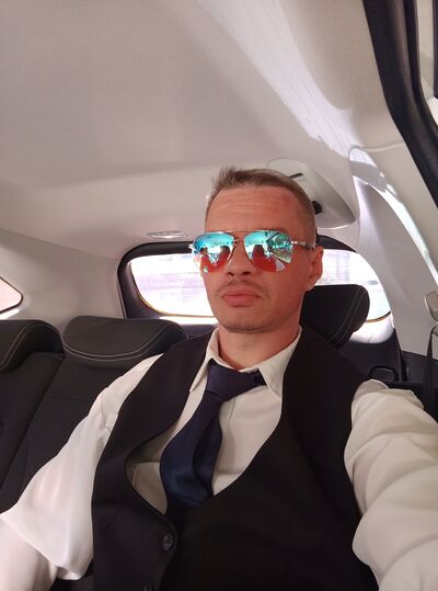  ,   Denik, 46 ,     , c 