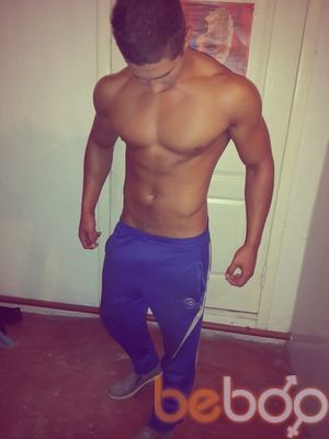  ,   SkoTt, 31 ,   