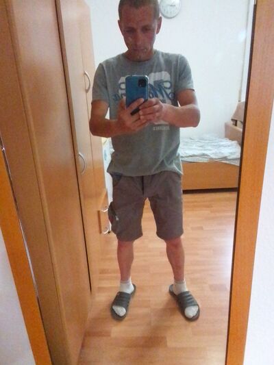  Frankfurt am Main,   Valeriu, 39 ,   ,   
