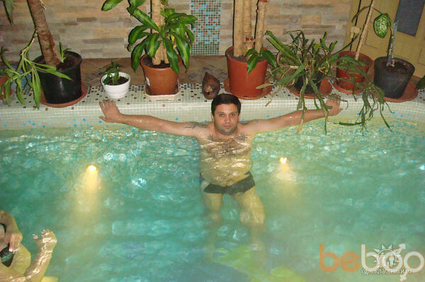  ,   Maxi, 46 ,   ,   , c 