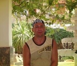  ,   Dennica, 48 ,  