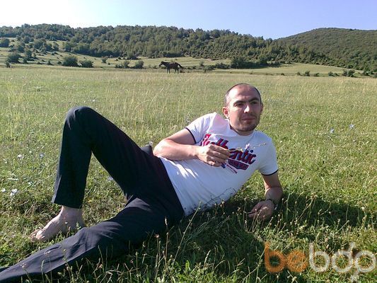  ,   Kamil, 39 ,   