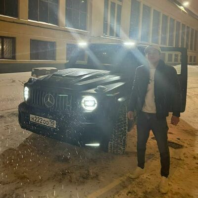  ,   Abdulaziz, 27 ,   ,   