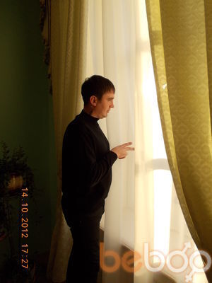   ,   Hesher, 38 ,   