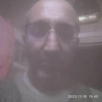   ,   Victor, 47 ,   ,   
