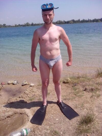  ,   Andrii, 43 ,   ,   , c 