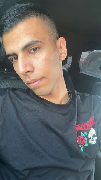  -,   Mustafa, 25 ,   ,   