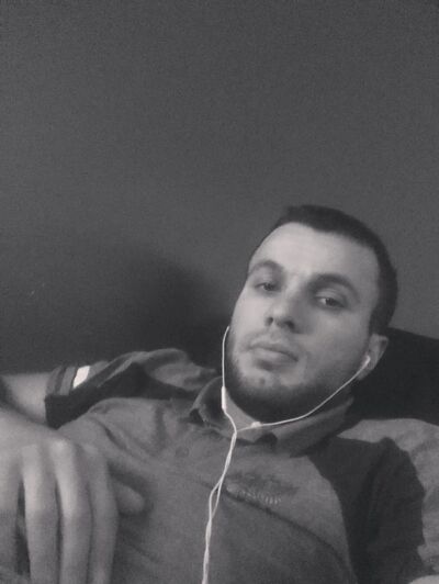  -,   Edvard, 31 ,   ,   