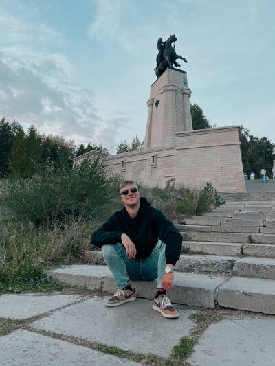  ,   , 27 ,   ,   