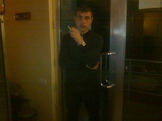  ,   Harut, 36 ,   