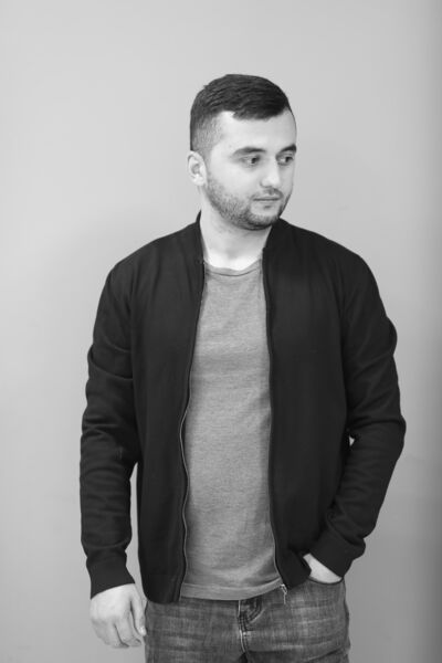  ,   Ali, 28 ,   ,   , c 