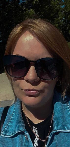  ,   Valeria, 38 ,   c 