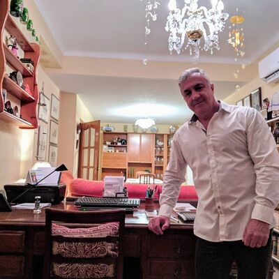  ,   Franieco, 56 ,   ,   