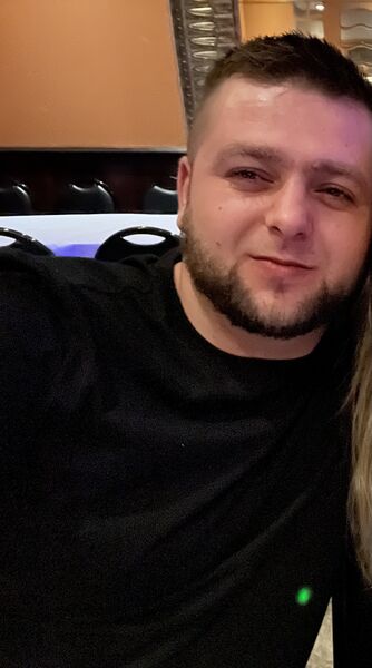  Detroit,   Andrii, 29 ,   ,   