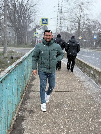  ,   Faruk, 29 ,   ,   