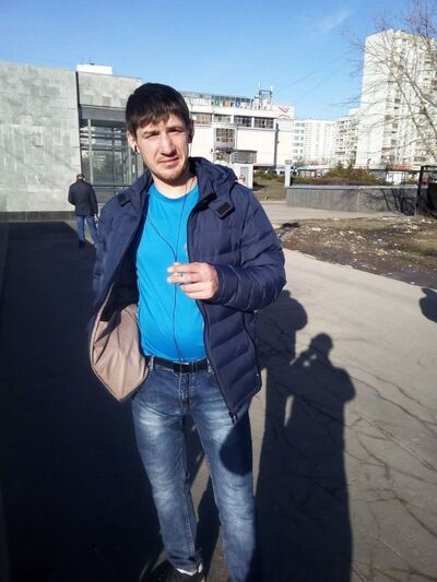  ,   Valera, 32 ,   ,   , c 