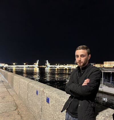  ,   Emil, 27 ,   ,   , c 