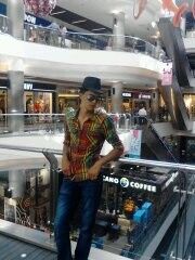  ,   Ivan, 32 ,     , c 