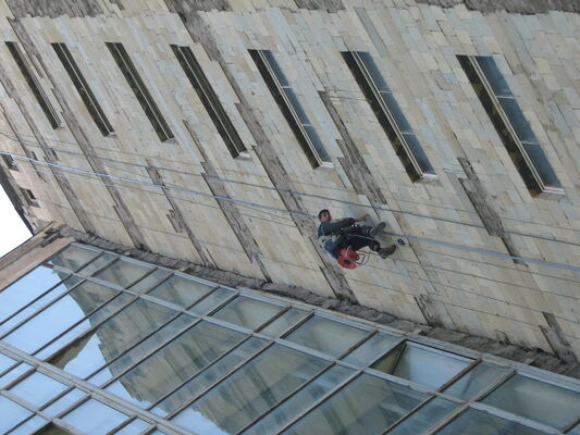  ,   Rescuer, 47 ,     , c 