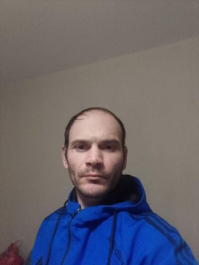  ,   Sasha, 45 ,   c 