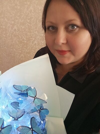  ,   Kristina, 39 ,   c 