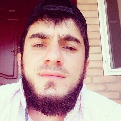  ,   Zaur, 33 ,   ,   , c 