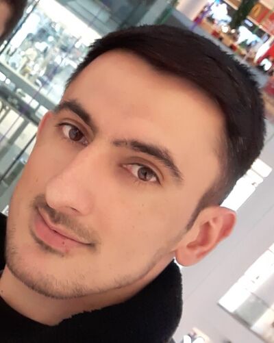  ,   Elcin, 31 ,   ,   , c 