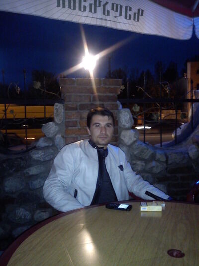  ,   Leri, 41 ,     , c 