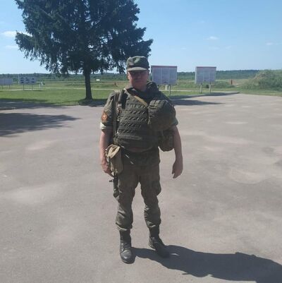  ,   Pavel, 49 ,   ,   , c , 