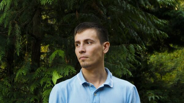  -,   Dmitri, 37 ,   ,   , c 