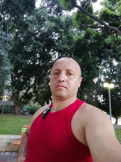  ,   Radu, 42 ,   ,   , c 