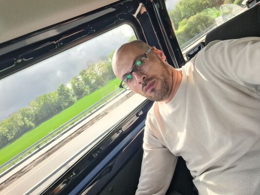  Turnhout,   Mahir, 35 ,   ,   , 