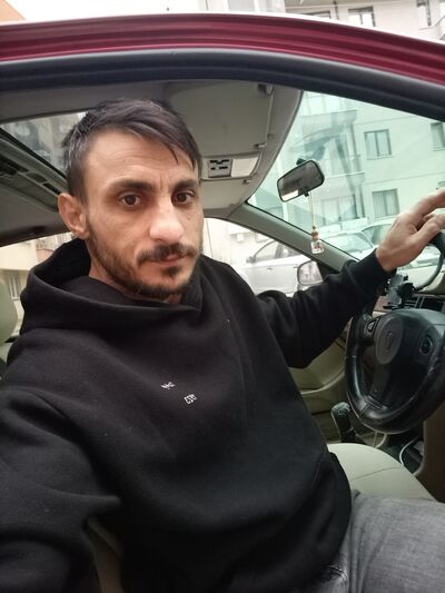  ,   Deniz, 33 ,   ,   