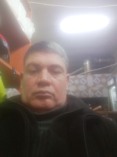  ,   Alex, 41 ,   ,   