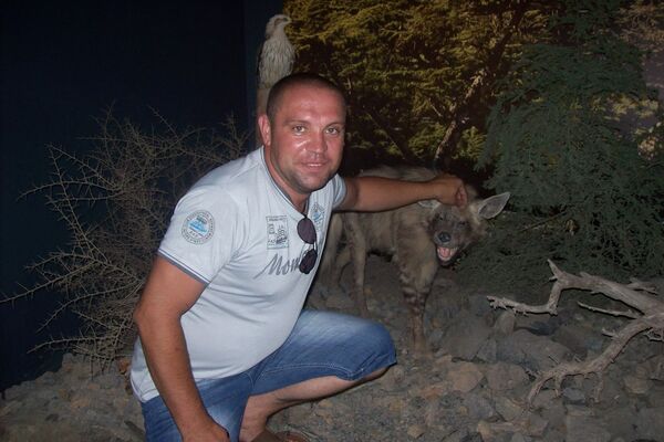  ,   Kostia Kara, 45 ,   