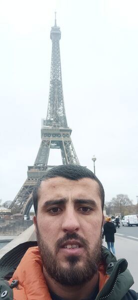  ,   LEON, 35 ,   ,   , c 