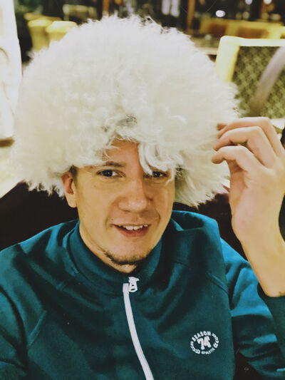 ,   Oleg, 41 ,   ,   