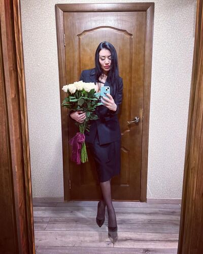  ,   Uliana, 38 ,   ,   , c 