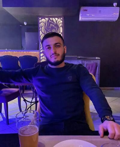  ,   Artur, 31 ,   ,   