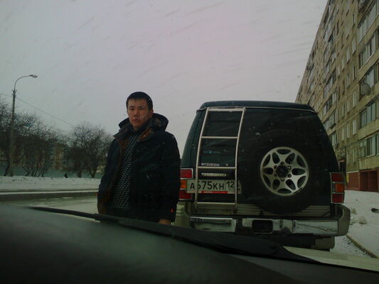  ,   Mikhail, 35 ,   ,   , c 
