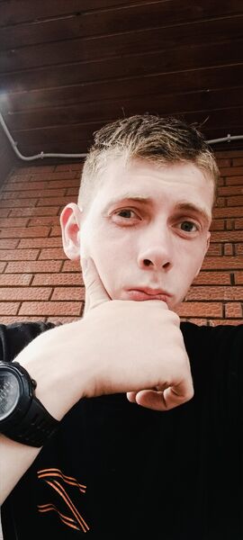  ,   Stefan, 24 ,   