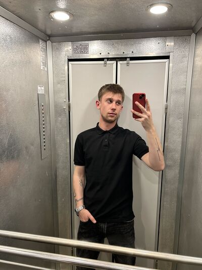  ,   Mihail, 24 ,   ,   