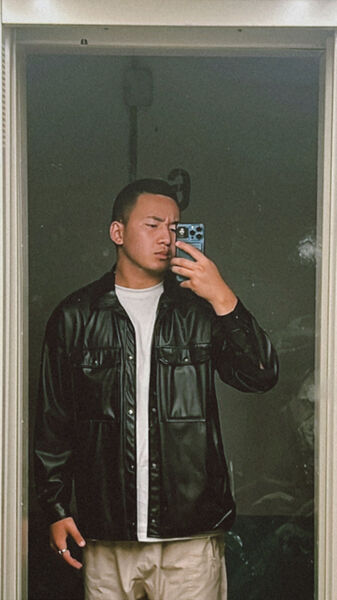  ,   Steve, 21 ,   ,   